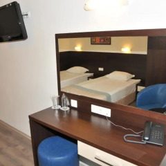 Hotel Burgas Free University удобства в номере