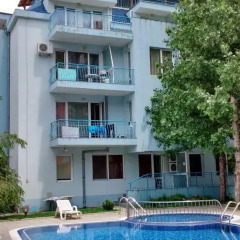 Отель Violet Garden Apart Complex Солнечный берег бассейн