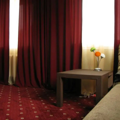 Novozhenovsky Hotel комната для гостей фото 3