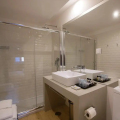 Отель The 8 Downtown Suites Номер категории Эконом с различными типами кроватей фото 4