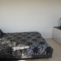 Апартаменты Sea View Studio in Orion Garden комната для гостей фото 2