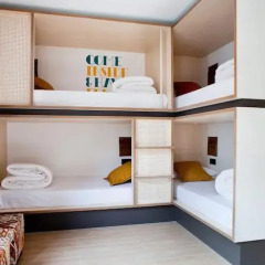 Toc Hostel Madrid Кровать в общем номере с двухъярусной кроватью