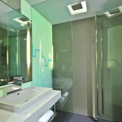 Отель Galleria 10 Sukhumvit Bangkok By Compass Hospitality 4* Стандартный номер фото 3