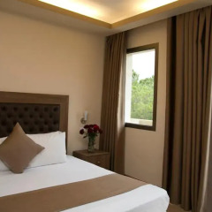 Bzommar Palace Hotel 4* Номер Делюкс с различными типами кроватей