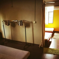 Lake Wave Hotel