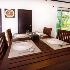 Отель Modern Thai Villa Rawai в номере