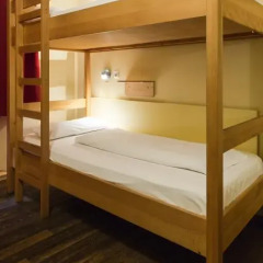 Euro Youth Hotel Munich 3* Кровать в общем номере фото 5