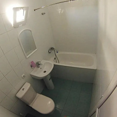 Гостиница Guest House Grant ванная фото 2