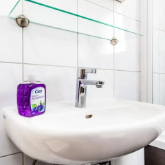 Отель Messewohnung Buchforst Кёльн ванная