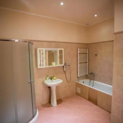 Отель OASIS Guest House Budapest Венгрия, Будапешт - отзывы, цены и фото номеров - забронировать отель OASIS Guest House Budapest онлайн спа