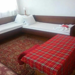 Отель Guest House AHP Стандартный номер фото 9