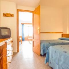 Отель Aparthotel Ferrer Isabel комната для гостей