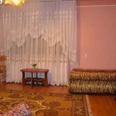 Гостиница At Mariana and Misha's комната для гостей фото 4
