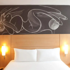 Отель ibis Edinburgh Centre South Bridge - Royal Mile 3* Стандартный номер с двуспальной кроватью фото 2