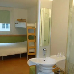 Отель Ibis budget Wien Messe Австрия, Вена - 1 отзыв об отеле, цены и фото номеров - забронировать отель Ibis budget Wien Messe онлайн ванная фото 2