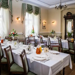 Hotel Bugatti Вроцлав питание