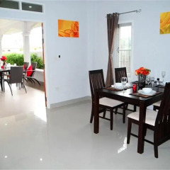 Отель Green Leaf Nai Harn 3 bedrooms Villa в номере