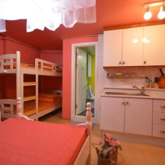 Отель Han River Guesthouse 2* Семейная студия с двуспальной кроватью фото 36