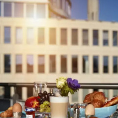 Отель The Doorman Die Welle Frankfurt Германия, Франкфурт-на-Майне - отзывы, цены и фото номеров - забронировать отель The Doorman Die Welle Frankfurt онлайн спортивное сооружение
