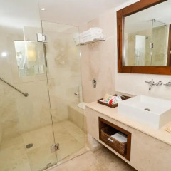 Отель Las Brisas Ixtapa 4* Полулюкс с различными типами кроватей