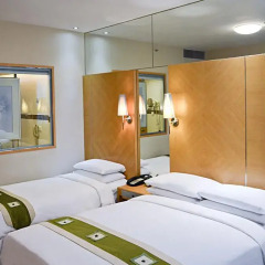 Regal Shanghai East Asia Hotel 4* Стандартный номер с различными типами кроватей фото 2