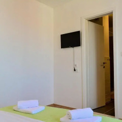 Отель Golden B&B 3* Номер Делюкс с различными типами кроватей фото 14