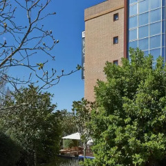 Отель NH Porta Barcelona фото 3