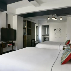 The Renwick Hotel New York City, Curio Collection by Hilton 4* Стандартный номер с двуспальной кроватью фото 7