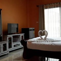 Отель It's me Room (Bua Khao) Апартаменты с различными типами кроватей фото 2