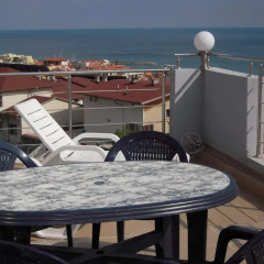 Bona Dea Club Hotel балкон