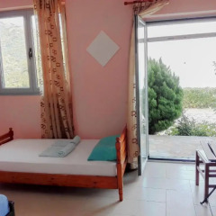 Отель Guest House Suga 1 комната для гостей фото 5