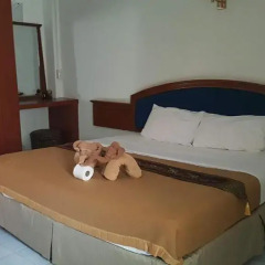 Отель Pinthong house с домашними животными
