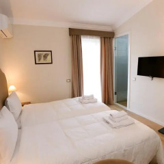 Hermes Tirana Hotel 4* Стандартный номер с двуспальной кроватью фото 5