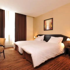 Best Western Hotel De Verdun 3* Улучшенный номер с двуспальной кроватью фото 4