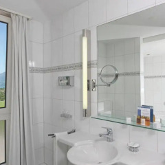 Metropole Swiss Quality Interlaken Hotel 4* Стандартный номер с различными типами кроватей фото 6