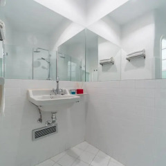 Отель Apartamento Travel Habitat Teatro Principal Испания, Валенсия - отзывы, цены и фото номеров - забронировать отель Apartamento Travel Habitat Teatro Principal онлайн ванная фото 2