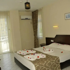 Bariscan Hotel 3* Стандартный номер с различными типами кроватей фото 2