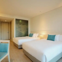 Отель Centra by Centara Maris Resort Jomtien 4* Улучшенный номер с различными типами кроватей фото 2