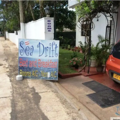 Отель Sea Drift парковка