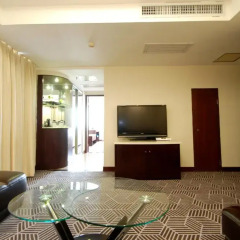 Overseas Chinese Friendship Hotel 3* Люкс повышенной комфортности с различными типами кроватей фото 7