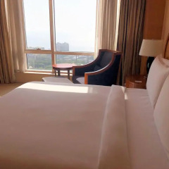 Four Seasons Hotel Mumbai 5* Улучшенный номер с различными типами кроватей фото 4