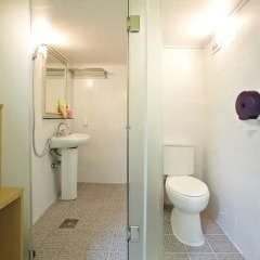 Rainbow Hotel Myeongdong 2* Стандартный семейный номер с различными типами кроватей фото 2