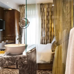 Pera Center Hotel ванная