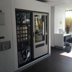 Hotel Ibis Budget Nice Palais Nikaia развлечения