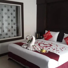 Отель Patong Princess 2* Улучшенный номер с двуспальной кроватью фото 5