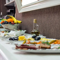 Отель SleepWalker Boutique Suites питание фото 3