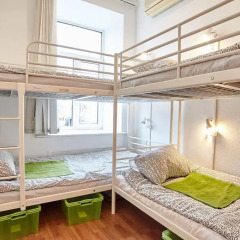 Хостел Абрикос Кровать в общем номере с двухъярусными кроватями фото 14
