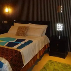 Firstview Luxury Apartment Hotel бассейн