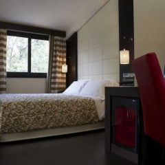 Best Western Cinemusic Hotel 4* Стандартный номер с различными типами кроватей фото 3