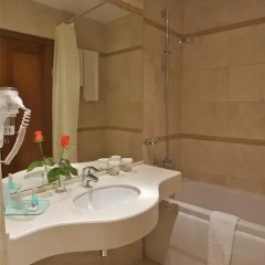 Гостиница Звёздный WELNESS & SPA Стандартный номер с различными типами кроватей фото 19